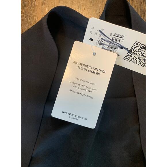 Wacoal-Moderate Control Thigh Shaper-Seamless Stretch Fabric-Black-NWT-Women's L - Picture 4 of 5